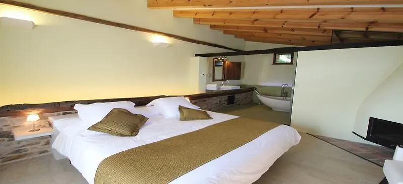 Hotel Can Cuch Canoves 4*,  Spain